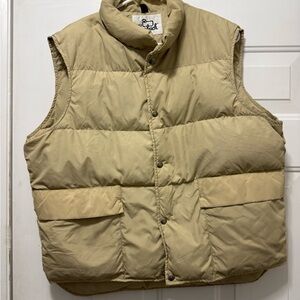 Vintage Woolrich Tan Quilted Puffer Vest Made In USA